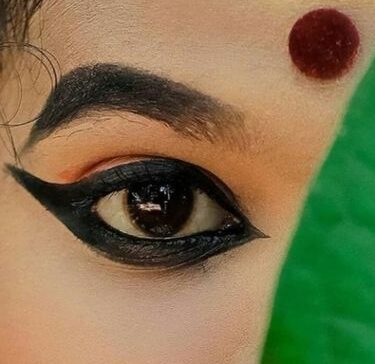 Eye Makeup in Kathak